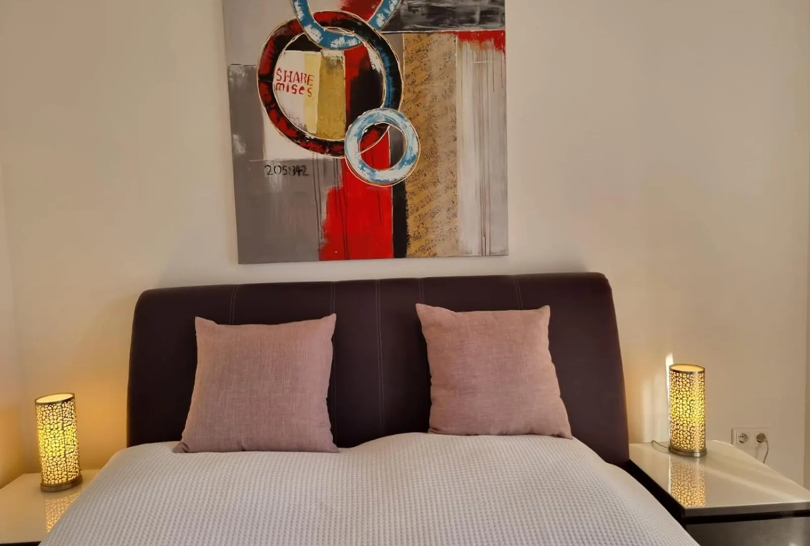 Vila Bonbon 2 بيوغْغاد نا موغو